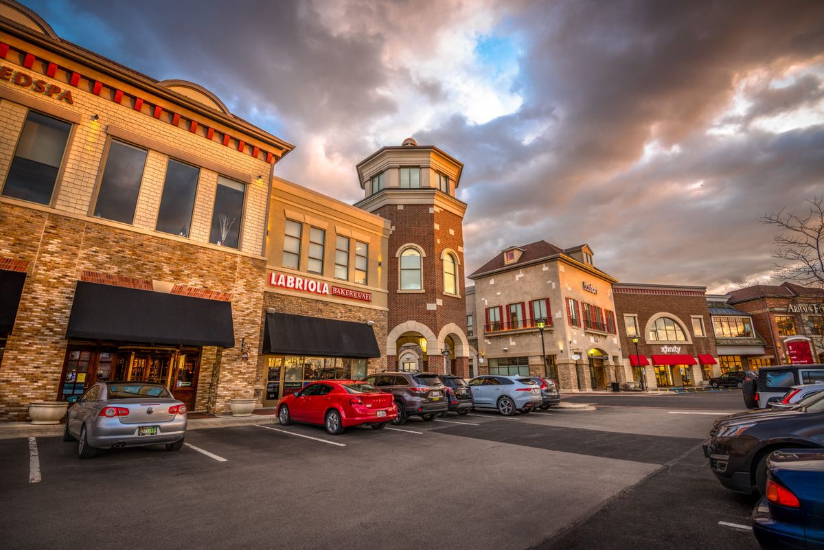 Top 21 things to do in Oak Brook,IL Videos included (Best & Fun attractions)